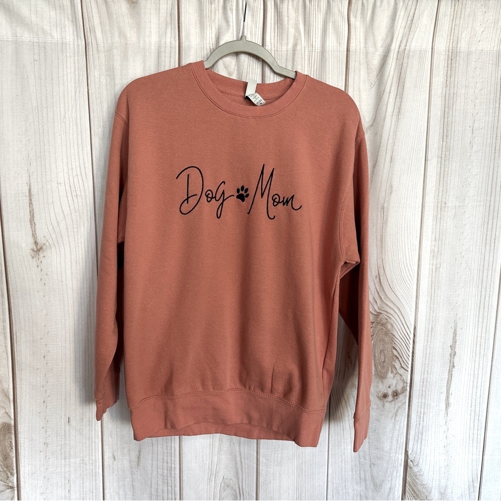 NWOT - Dog Mom Crew Neck Sweater